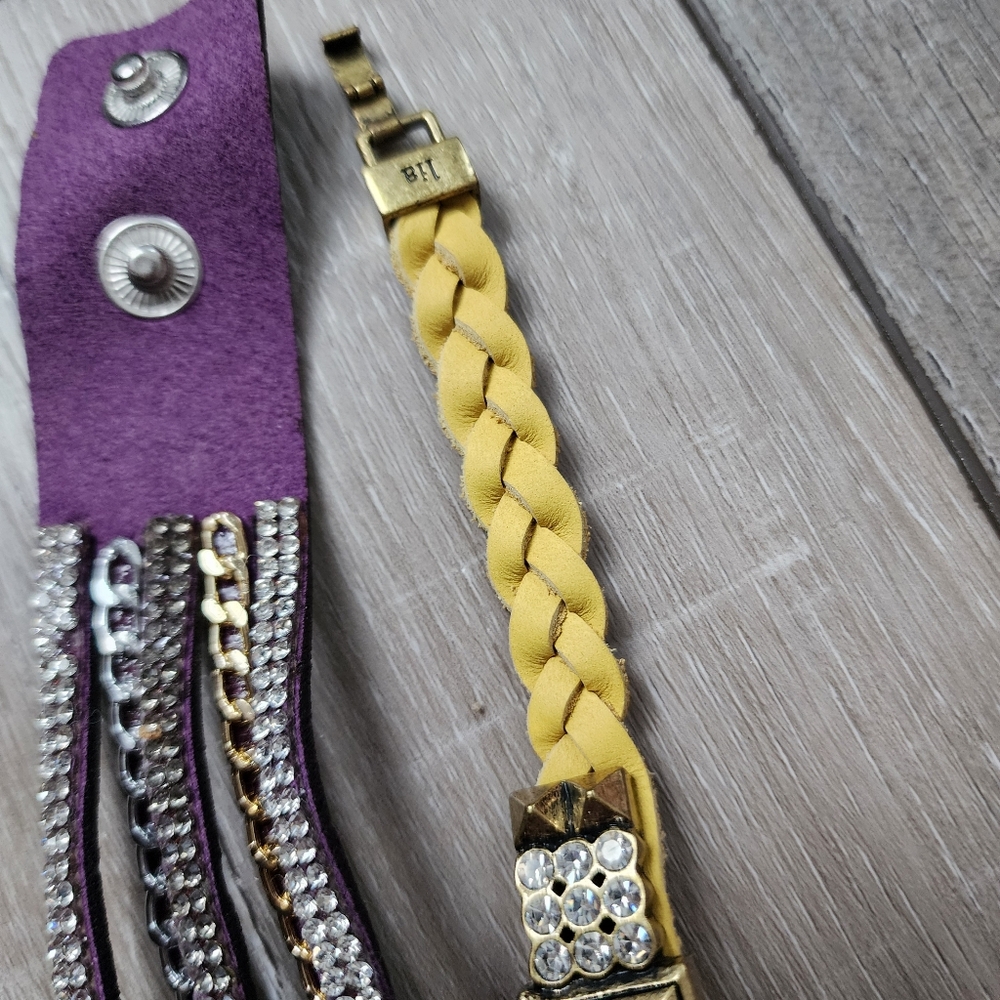 Bracelets - Picture 5 of 12